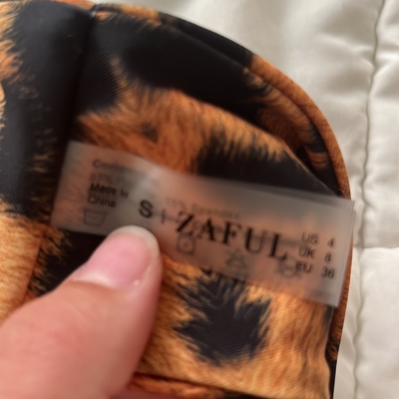 bikini - Picture 2 of 4